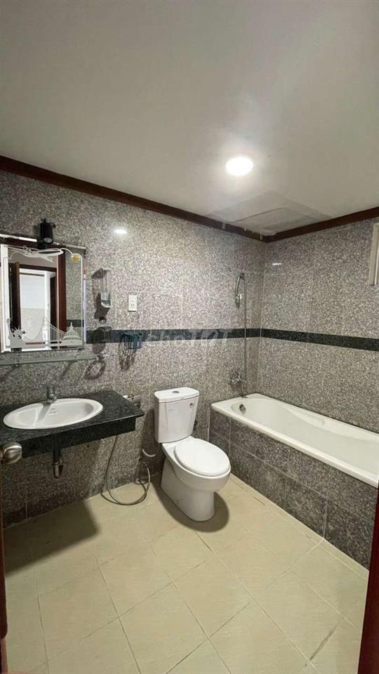 Cần cho thuê căn hộ Hoàng Anh Gia Lai - 2 phòng ngủ - View hồ 