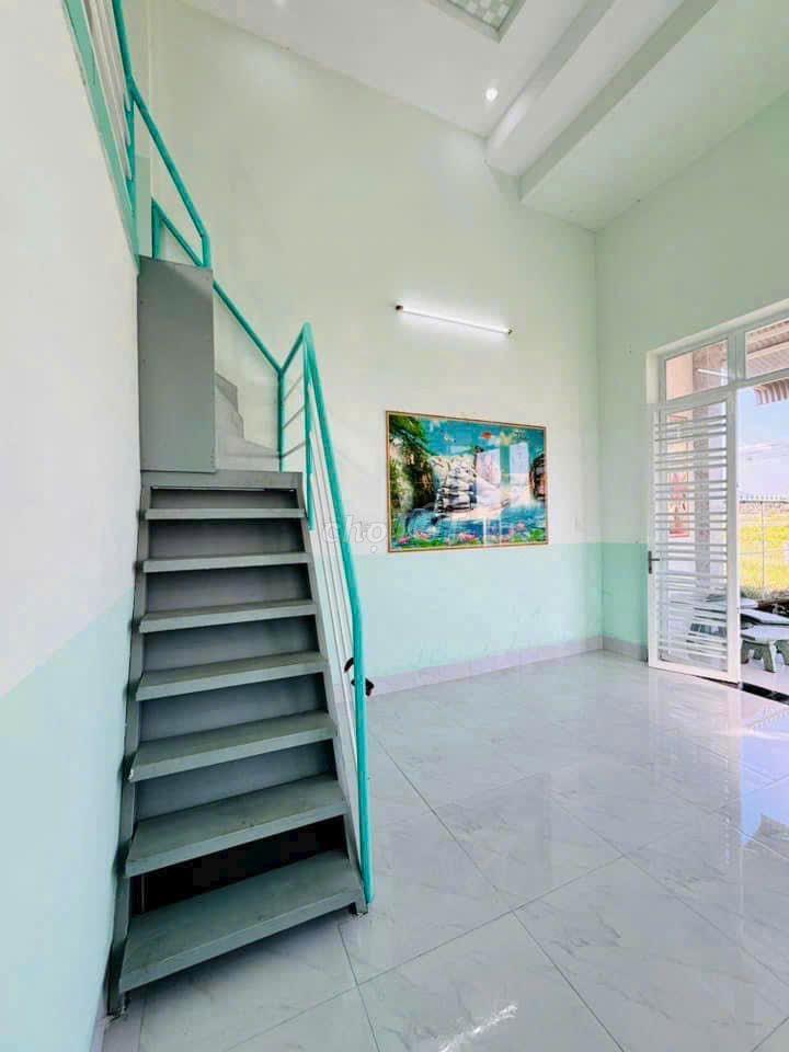 Vỡ nợ chủ cần bán gấp căn nhà 125m2 Tân An Hội Củ Chi chỉ 890tr