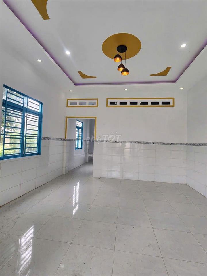 Vỡ nợ chủ cần bán căn nhà 123m2 đường Hà Văn Lao Tân An Hội Củ Chi
