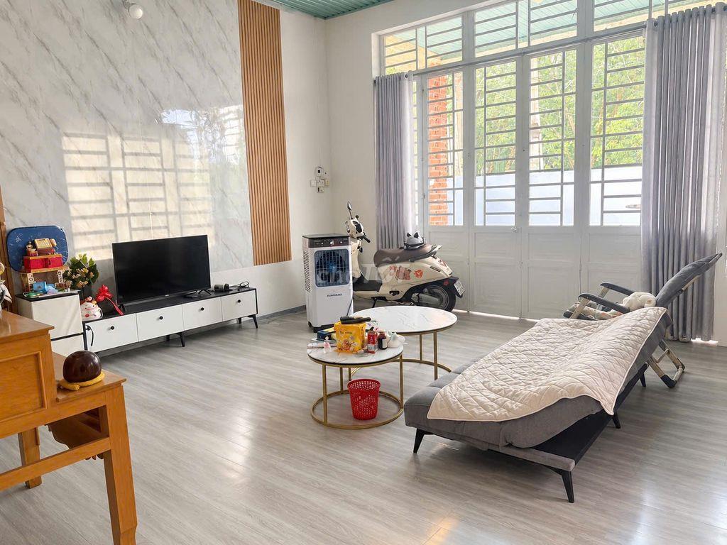 Ngộp chủ bán gấp căn nhà 188m2 Tân Phú Trung Củ Chi chỉ 900tr
