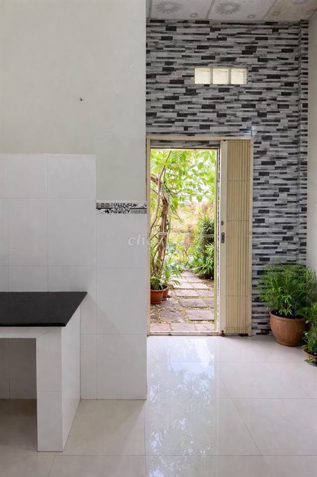 Vỡ nợ chủ bán gấp căn nhà 116m2 đường Nguyễn Thị Lắng Tân Phú Trung