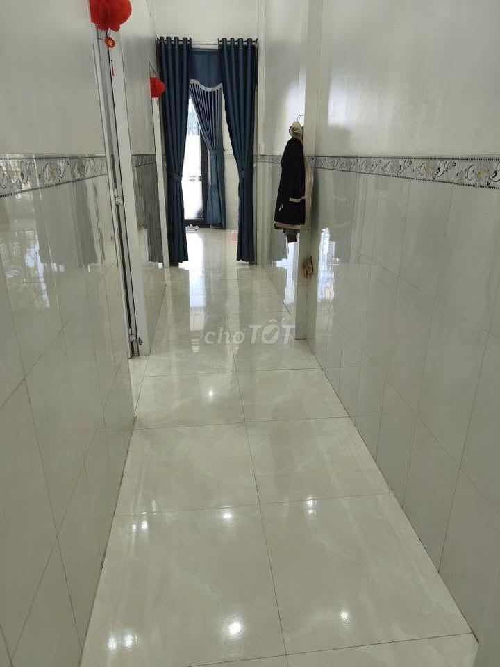 Ngộp chủ bán gấp căn nhà 123m2 đường giồng cát Tân Phú Trung Củ Chi