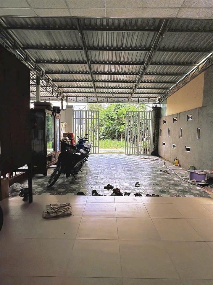 Ngộp chủ bán gấp căn nhà 113m2 đường giồng cát Tân Phú trung Củ Chi