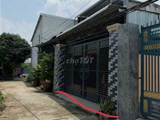 Vỡ nợ chủ bán gấp căn nhà 130m2 Tân Thông Hội Củ Chi chỉ 1ty050