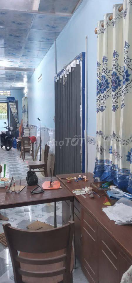 Vỡ nợ chủ cần bán gấp căn nhà 138m2 Tân Thông Hội Củ Chi chỉ 1tỷ050tr
