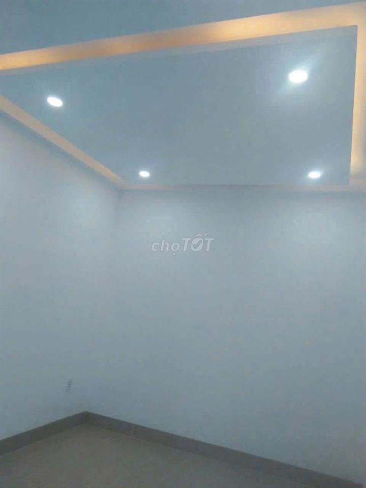 Vỡ nợ chủ bán gấp căn nhà 102 m2 Tân An Hội Củ Chi chỉ 1ty