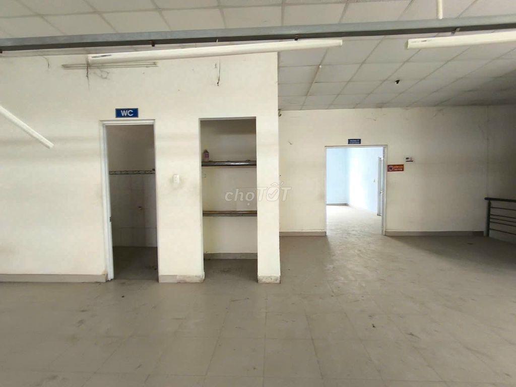 Chính chủ cần bán gấp biệt thự 430m² tân hiệp, hóc môn 22 tỷ