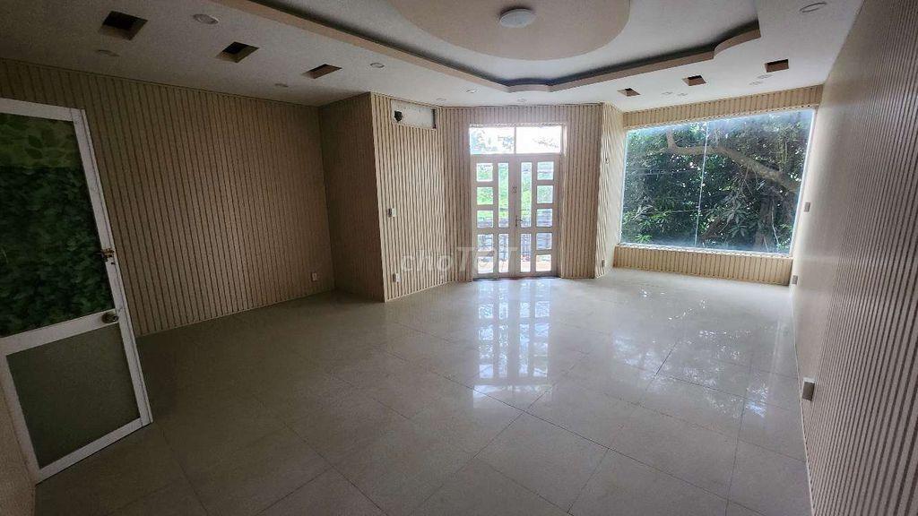 Phòng 50m2, giờ giấc tự do, đc nuôi pet