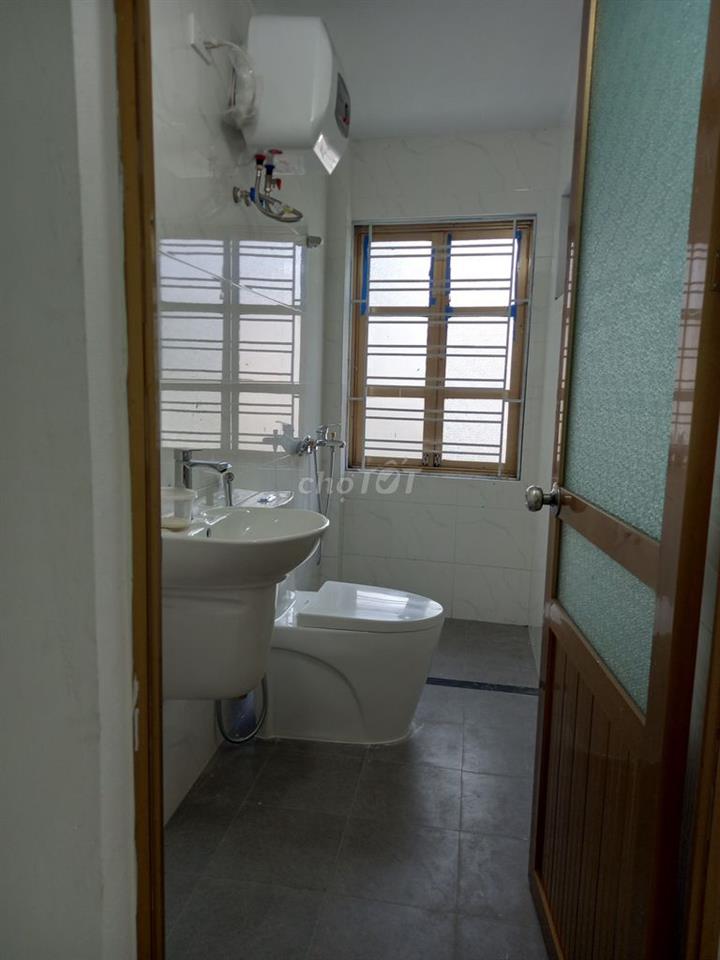 Cho Thuê Nhà Nguyên Căn 4 Tầng, 3 Ngủ FULL Đồ, Ô Tô Thông, Thoáng Sáng