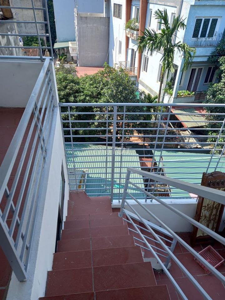 Cho Thuê Nhà Nguyên Căn 4 Tầng, 3 Ngủ FULL Đồ, Ô Tô Thông, Thoáng Sáng