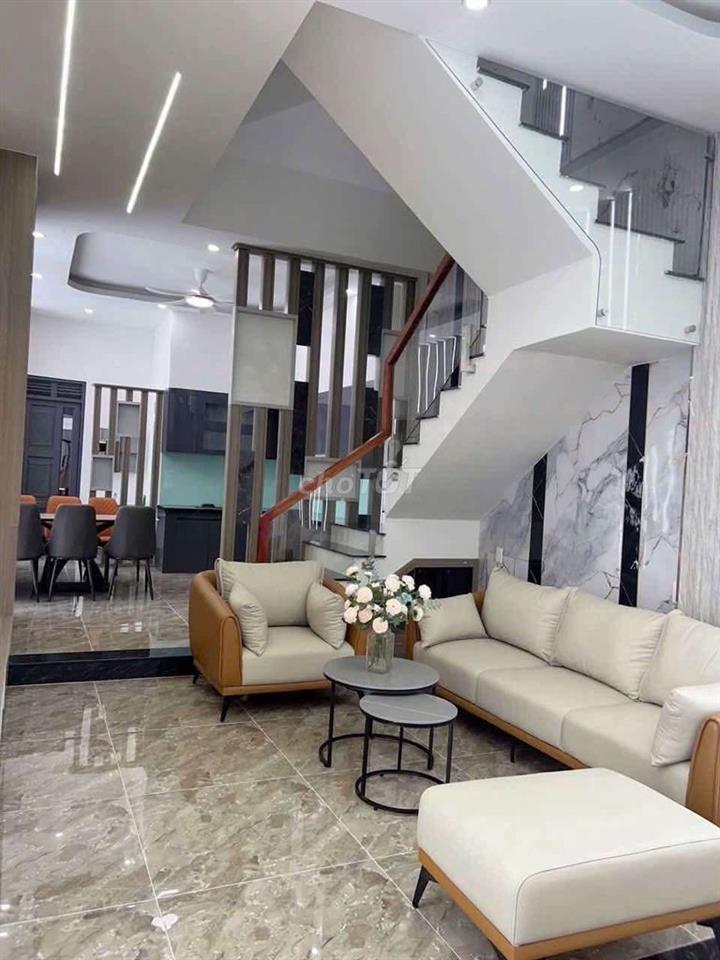 CHÍNH CHỦ CHO THUÊ NHÀ NGUYÊN CĂN 3 TẦNG, 4 PHÒNG NGỦ –  DĨ AN