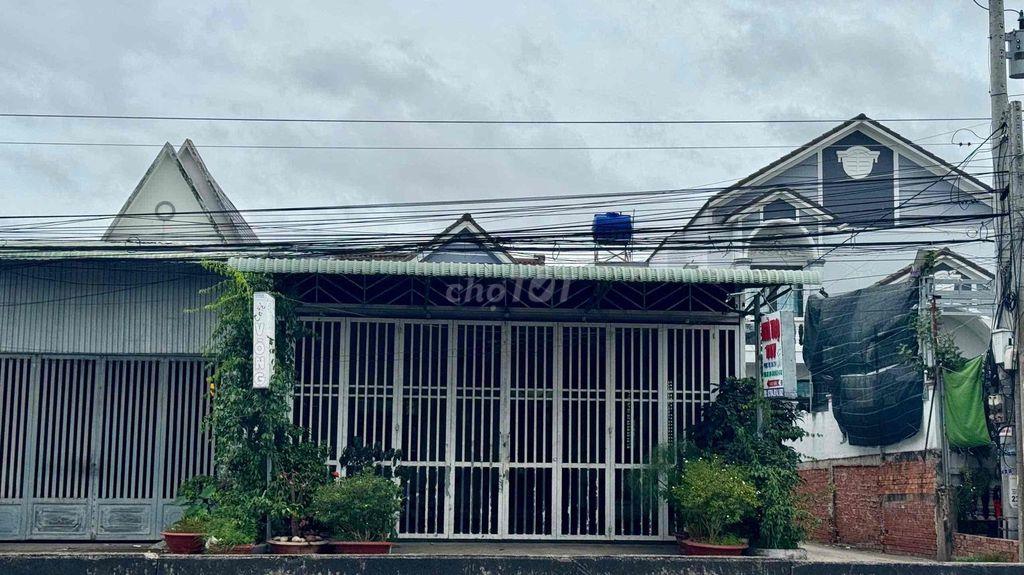 Chính chủ cần bán nhà mặt tiền quốc lộ 1A