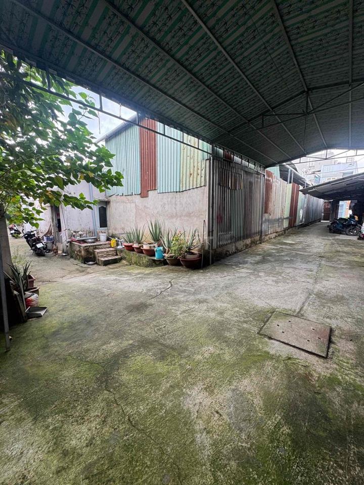 nhà ở đường liên khu 1-6