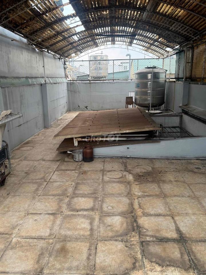 nhà mặt tiền đường số 2