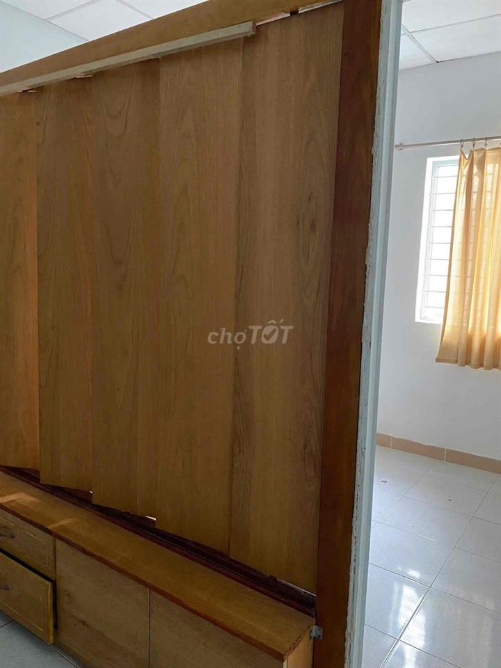 cho thuê nhà dt 4x14 hẻm 4m
