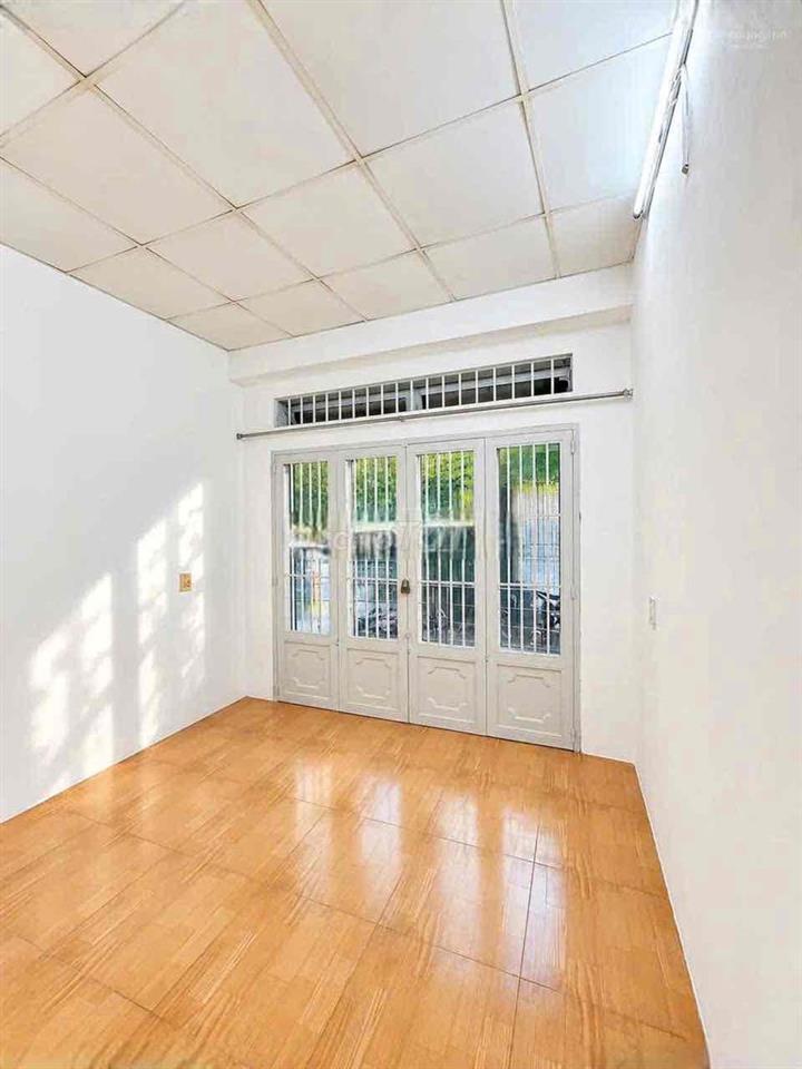 Cho Thuê Nhà hẻm XH, 1 trệt, 1 lầu, 3pn, 2wc, máy lạnh sẵn các phòng