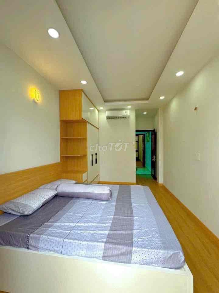 Cho Nữ thuê phòng trọ full nội thất - Thích Quảng Đức- PN - 5,5Tr
