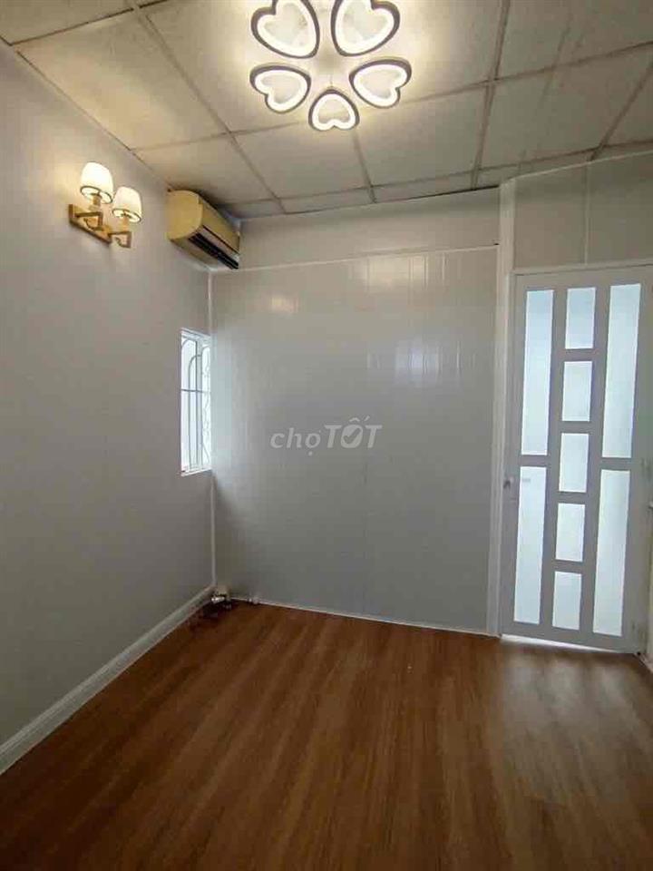 Cho thuê nhà 2 tầng Cô Giang - Phú Nhuận - 2PN - 10Tr