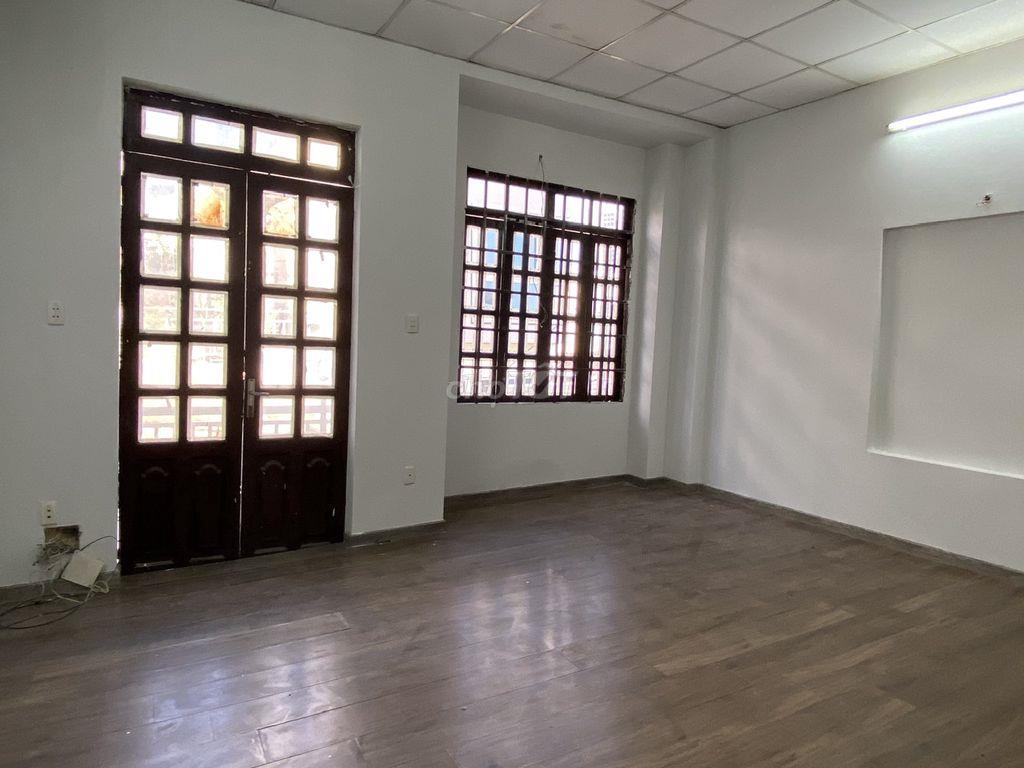 Nhà Thảo Điền 100m² – Hợp Live-Work Studio, Nghệ nhân, Freelancer.