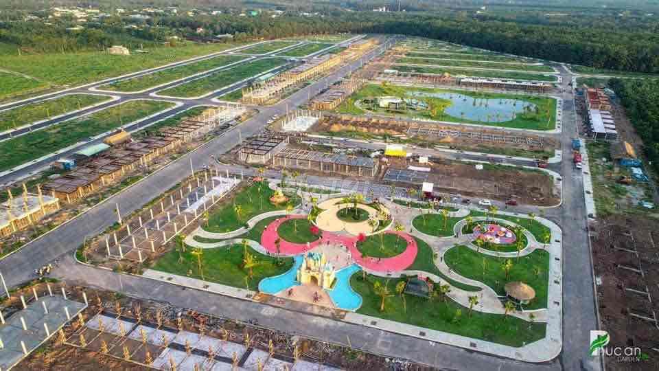 cần  bán gấp lô đất về  cali ở với con