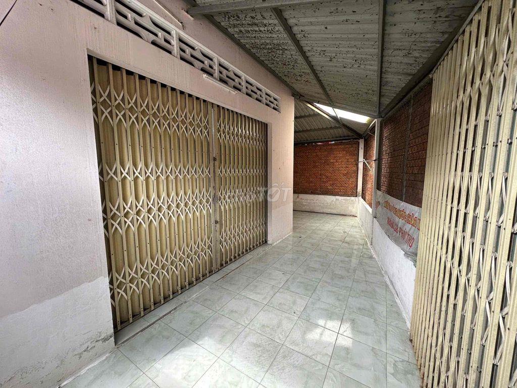 Bán nhà đất giá rẻ