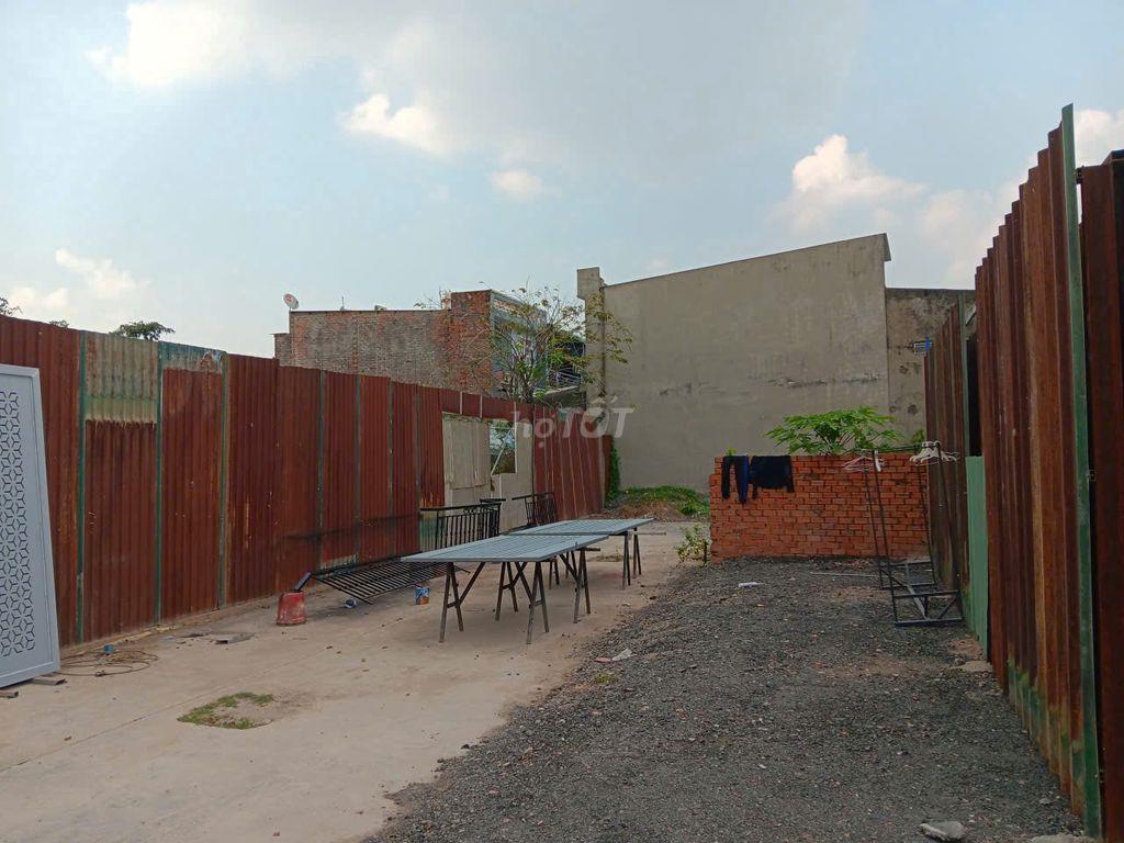 BÁN ĐẤT TẶNG KHO ĐANG CHO THUÊ 30TR/THÁNG - DTSD 600m2 - GIÁP BÌNH TÂN