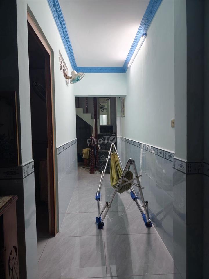 Bán nhà 57m2 chính chủ sổ hồng hẻm cụt oto 1 xẹt, 2 tầng, 3 PN, 2 WC