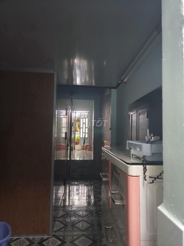 Bán nhà 57m2 chính chủ sổ hồng hẻm cụt oto 1 xẹt, 2 tầng, 3 PN, 2 WC
