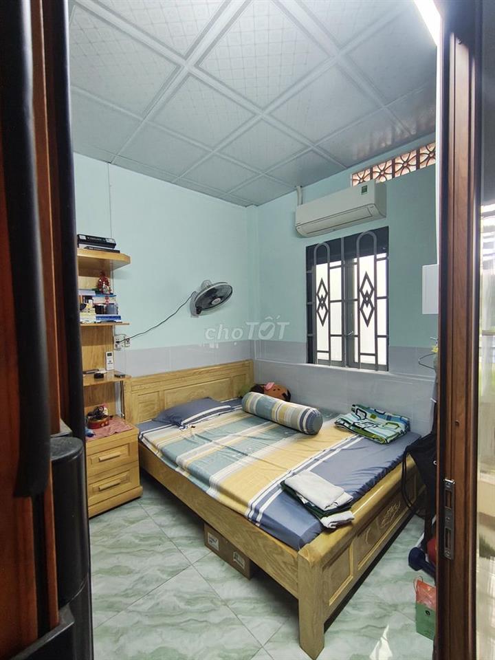 Bán nhà 57m2 chính chủ sổ hồng hẻm cụt oto 1 xẹt, 2 tầng, 3 PN, 2 WC