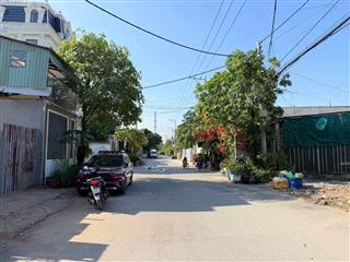 BÁN ĐẤT VEN SÔNG - 111M2 GIÁ 2TỶ7 - AN PHÚ ĐÔNG 3 GẦN BV HỒNG ĐỨC SHR