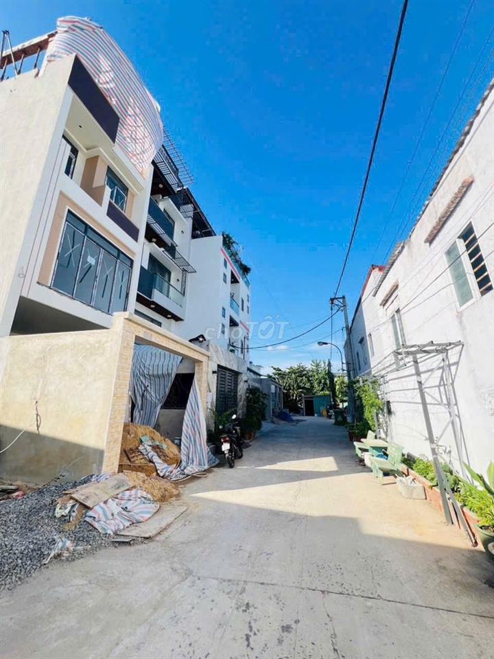 BÁN ĐẤT GẦN TRƯỜNG TH PHẠM VĂN CHIÊU - 100M2 GIÁ 3 TỶ - AN PHÚ ĐÔNG SH