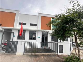 Nhà phố liền kề 1 trệt 1 lửng thiết kế Duplex KCN Phước Đông- Tây Ninh