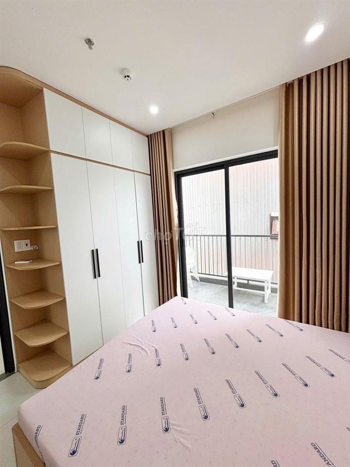 CĂN HỘ 1PN RỘNG GẦN CROWN PLAZA