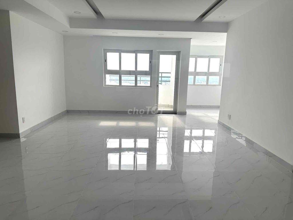cần bán gấp căn góc đã có sổ