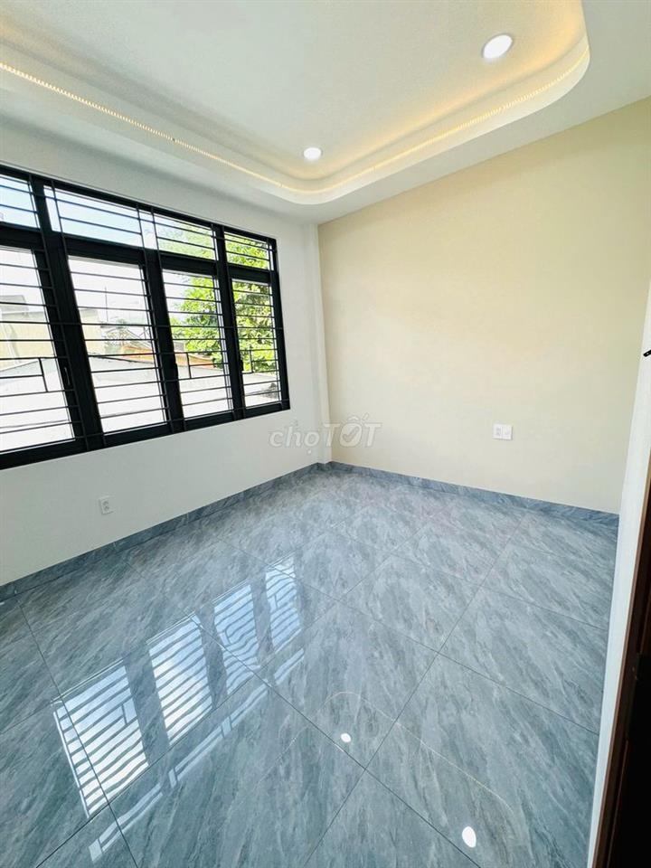 CHÍNH CHỦ BÁN NHÀ MỚI TRỆT 2 LẦU 4PN P17 GV