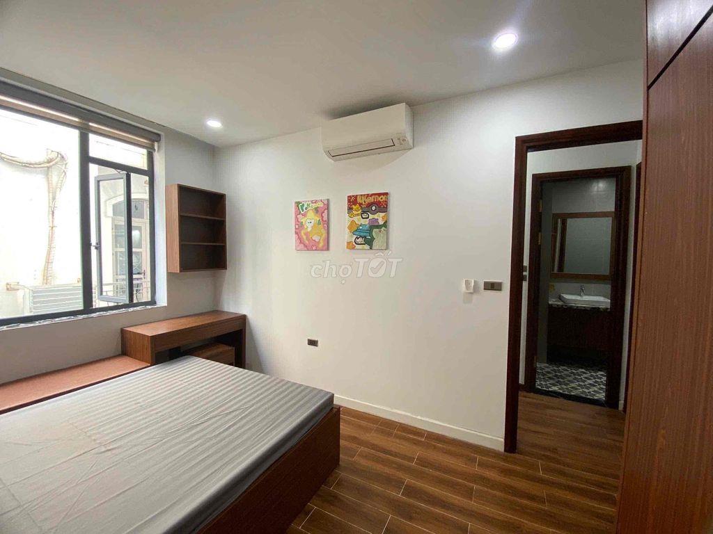 CHO THUÊ NGUYÊN CĂN BIỆT THỰ SÂN VƯỜN VINHOMES RIVERSIDE PHONG LAN