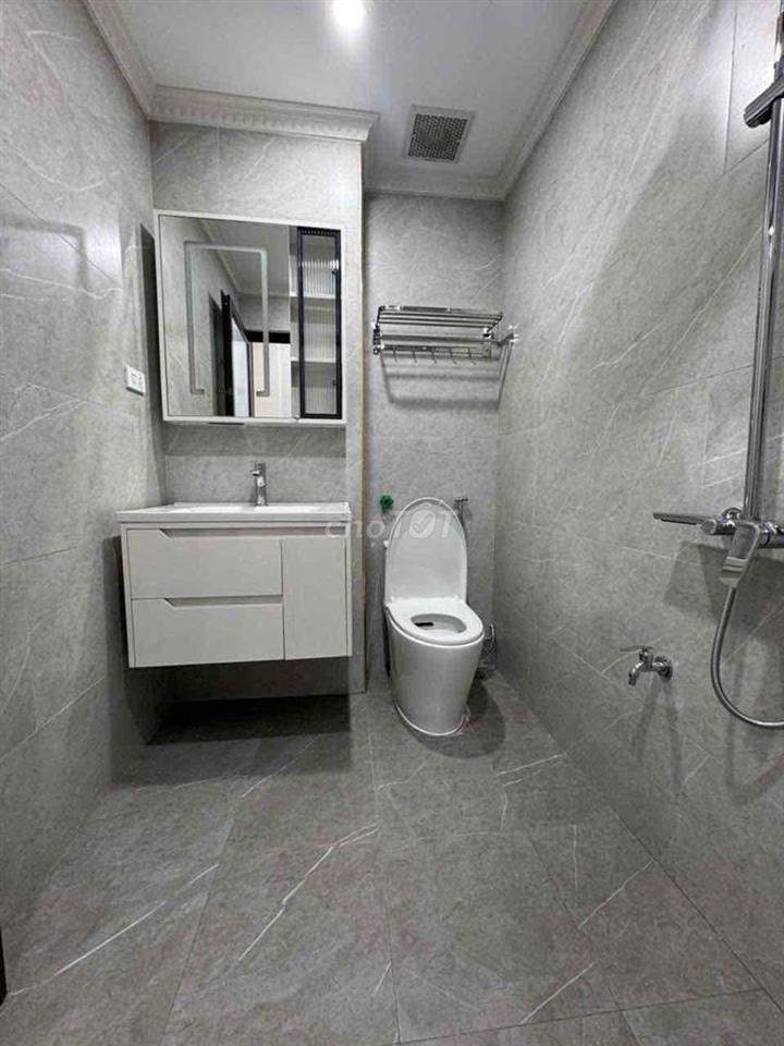 NHÀ ĐẸP PHÚC ĐỒNG – SÀI ĐỒNG – THANG MÁY – Ô TÔ VÀO NHÀ – hơn 8tỷ