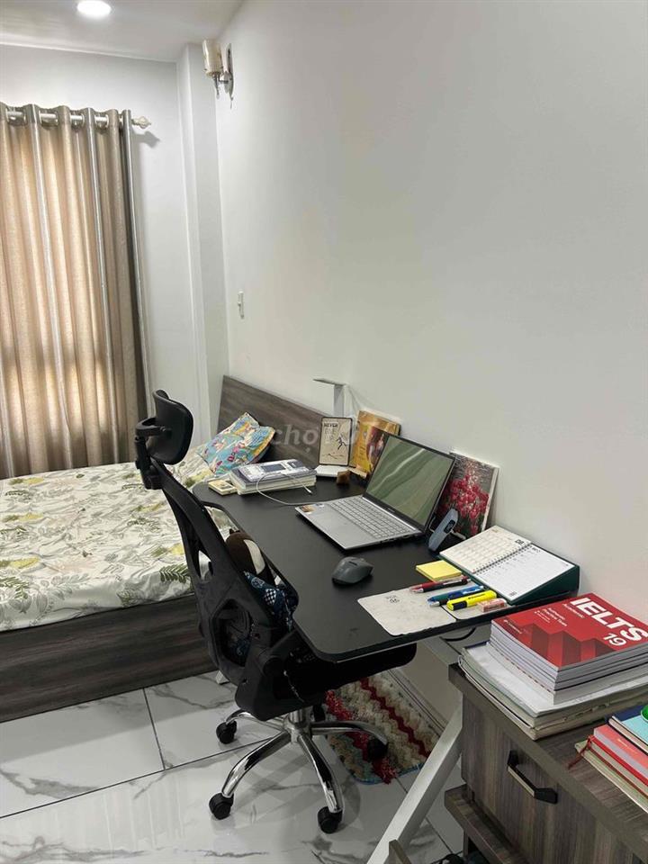Pass studio rộng nội thất đầy đủ