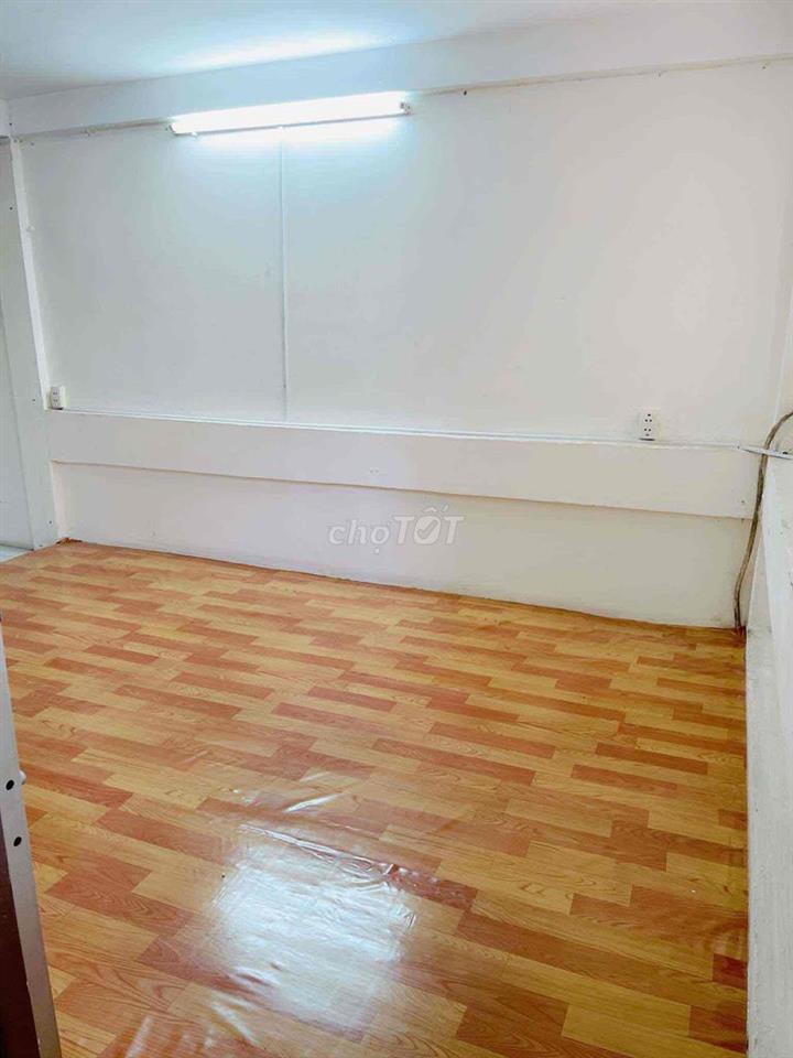 cho thuê phòng,lầu 2 phòng 1 tolet danh cho sinh viên
