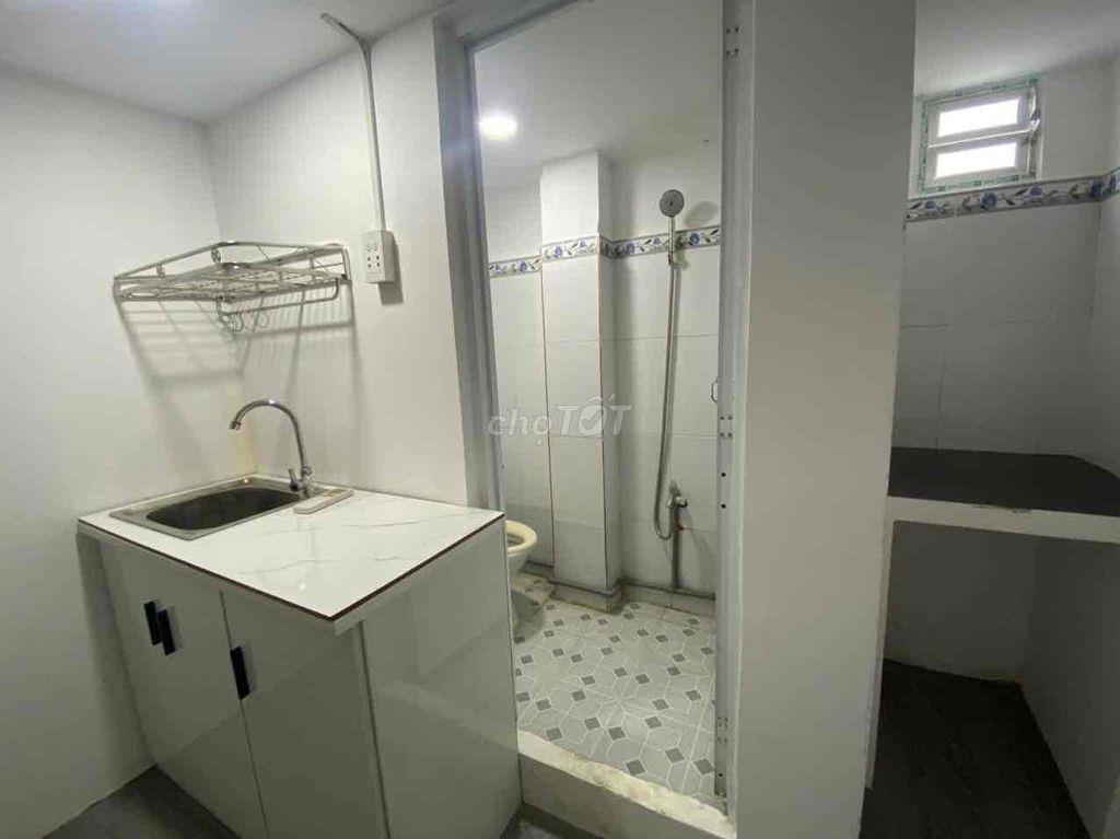 Giá 3 Triệu ( Tân Phú - Lê Thúc Hoạch ) Cọc trước 2 triệu giữ chỗ