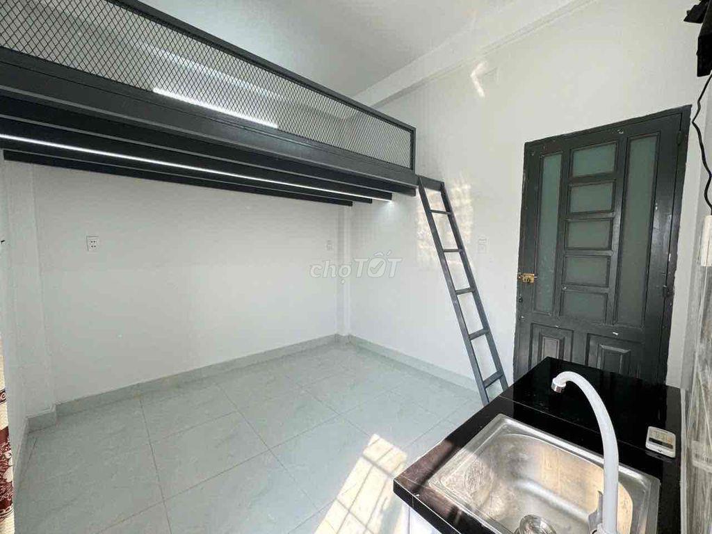 Chính Chủ Cho Thuê Phòng Mới Có Gác Ngay Trường Đại Học Văn Lang CS3