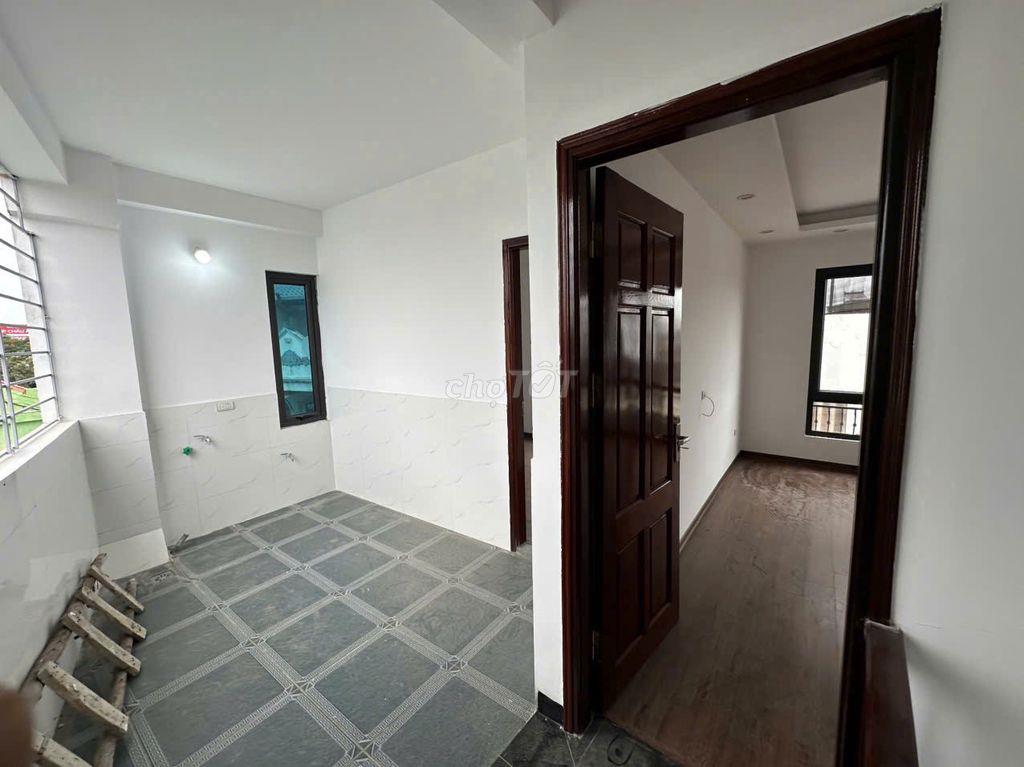 CHO THUÊ NHÀ 41m 4 Tầng + 1 Lửng 6PN - CHÍNH CHỦ