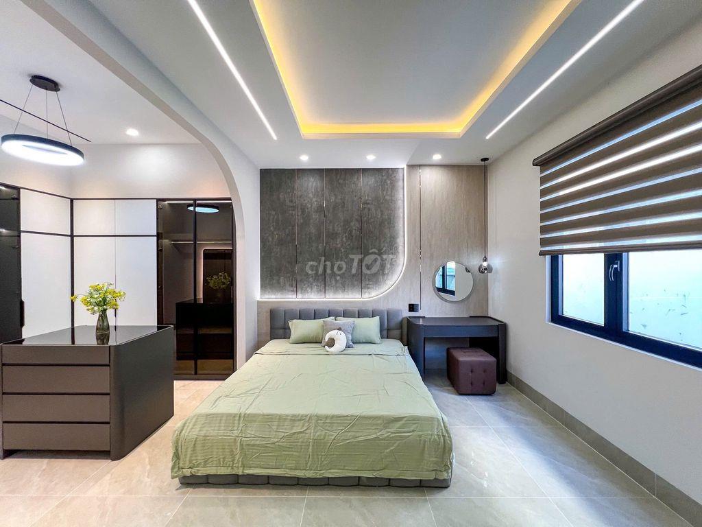 NHÀ GIÁ RẼ - 4 NGỦ, 4WC, Ô TÔ RA VÀO THOẢI MÁI 