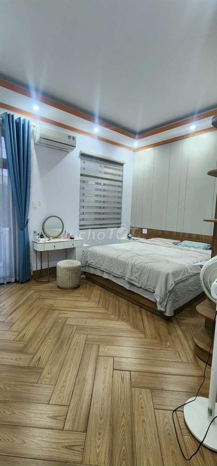 bán gấp nhà 94m2..1 trệt 2 lầu kdc bình đáng bình hòa hcm