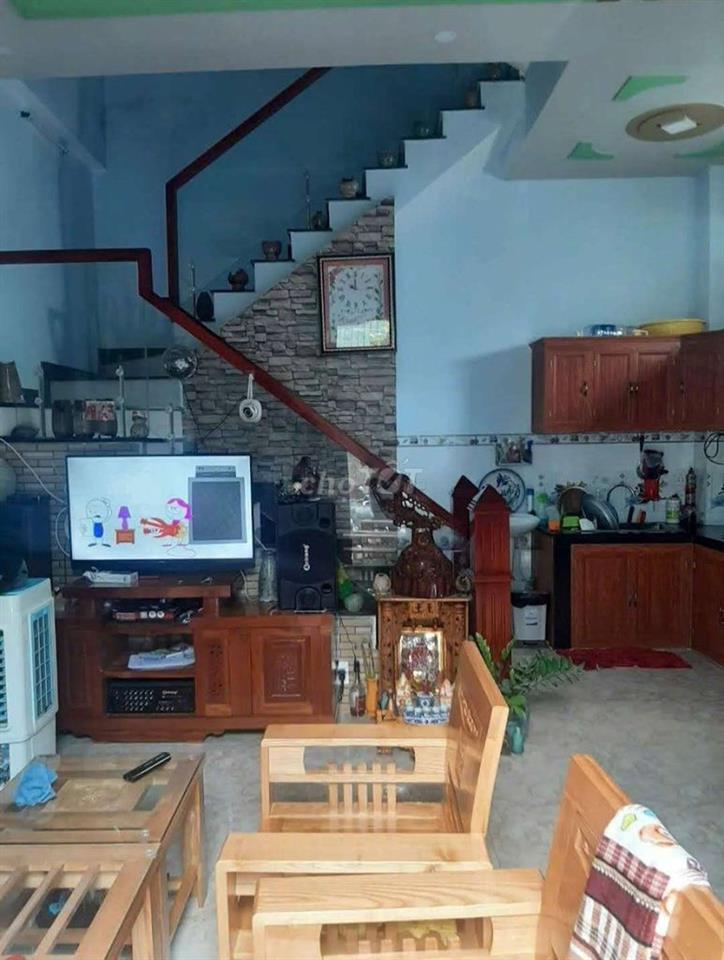 mình cần bán nhà SC gần trường bình hòa. cạnh visip1.HCM