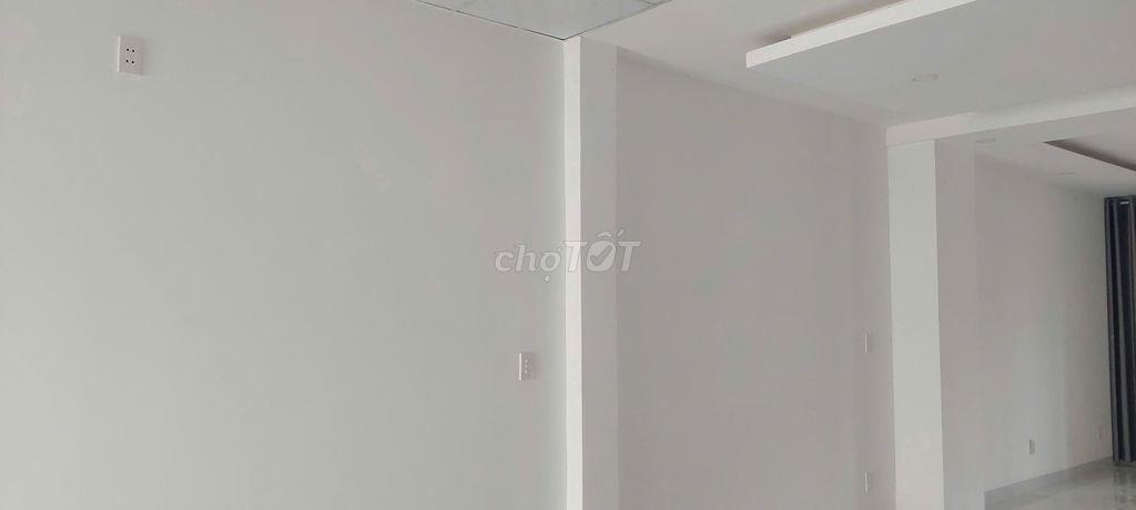 Cho thuê căn hộ sạch đẹp