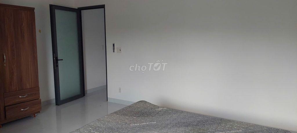 Cho thuê căn hộ sạch đẹp