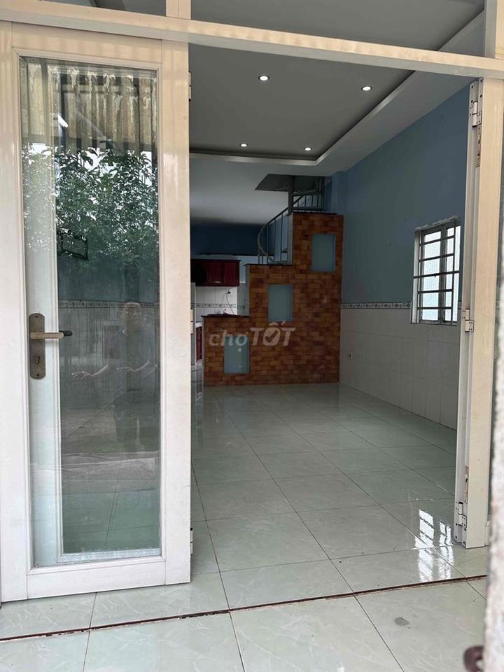 Nhà nguyên cân , dien nuoc chinh thuc , nha gan truong hoc , gan cho ,