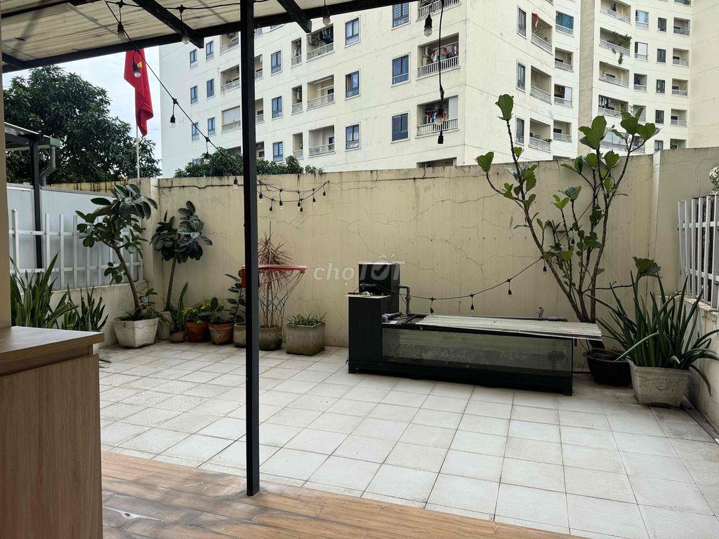 Cho thuê căn hộ 2 sân vườn 200m2
