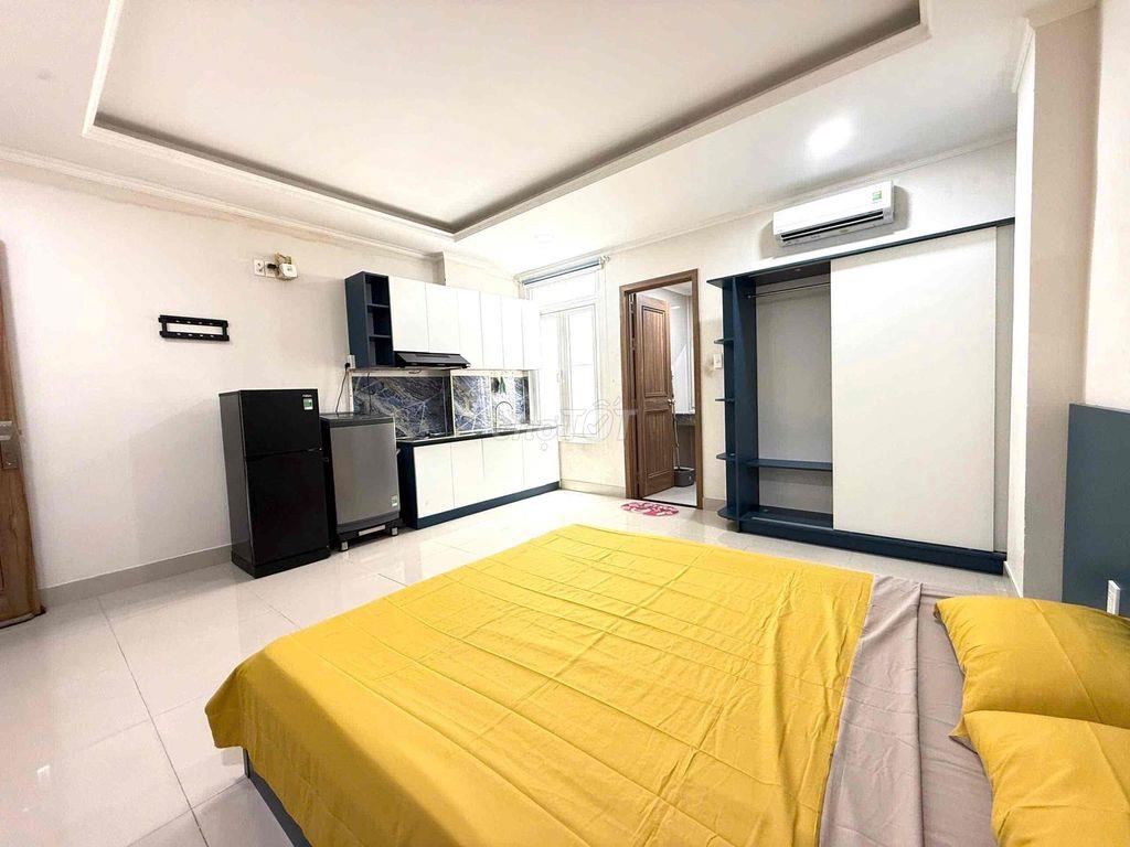 Phòng 35m2_ Studio cửa sổ lớn_205QL13( Cắt Xô Viết- Nguyễn Xí)